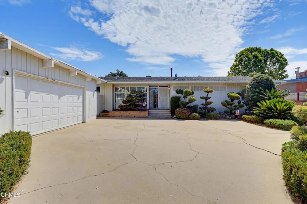 1980 Arroyo Boulevard Pasadena, CA 91103
