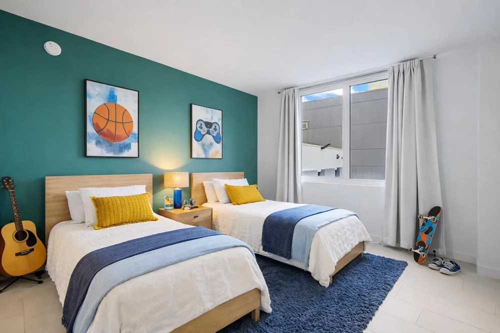 4250 Biscayne Boulevard #402 Miami, FL 33137