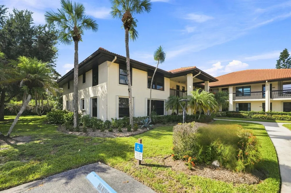 330 SW South River Drive #203 Stuart, FL 34997