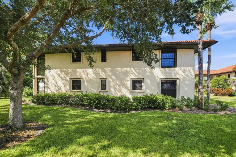 330 SW South River Drive #203 Stuart, FL 34997