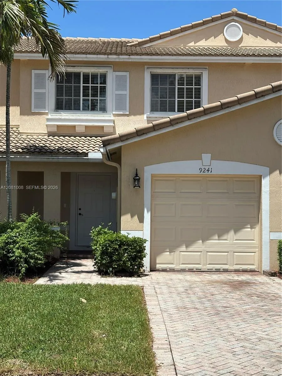 9241 Chambers St #0 Tamarac, FL 33321