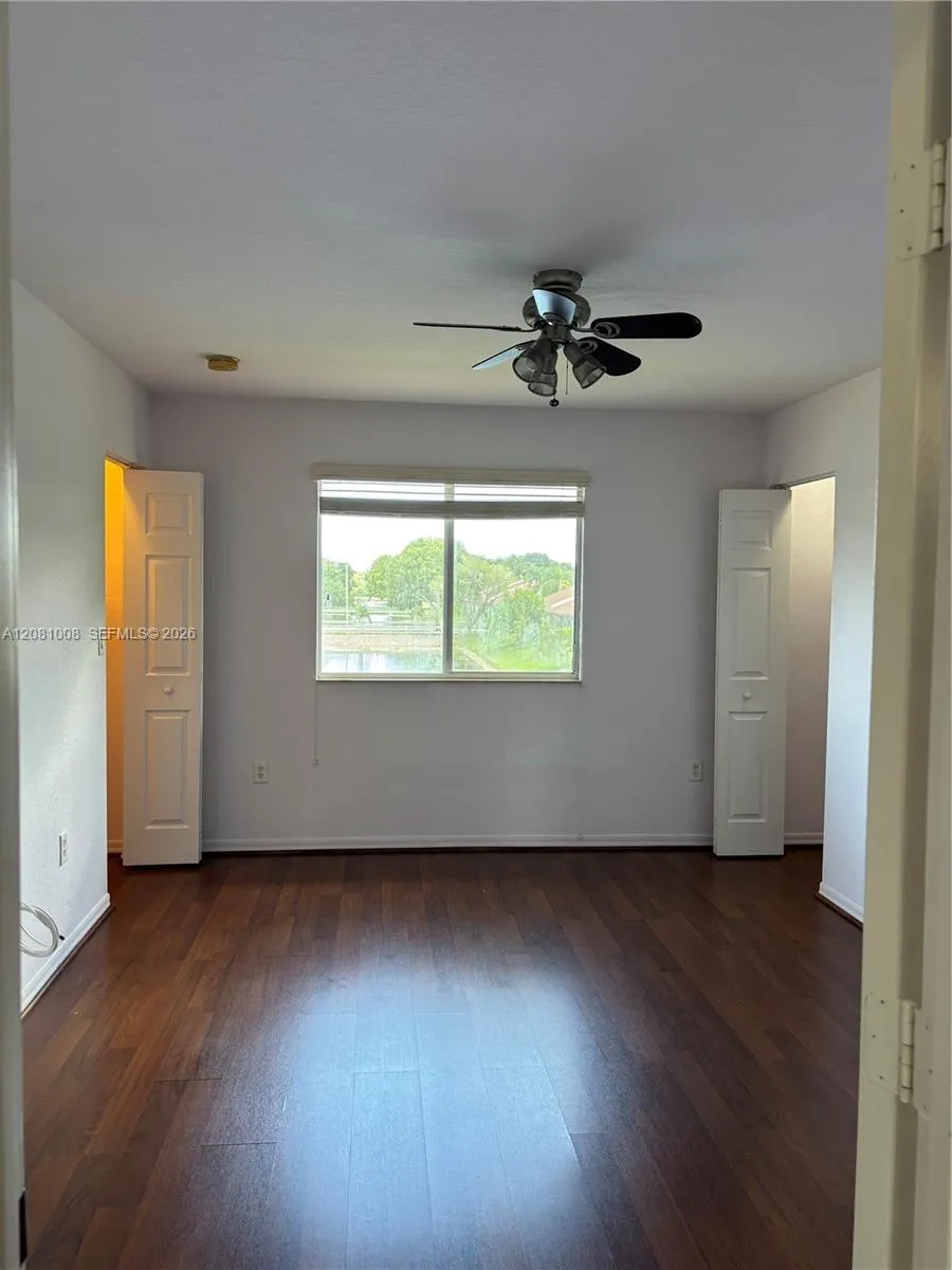 9241 Chambers St #0 Tamarac, FL 33321