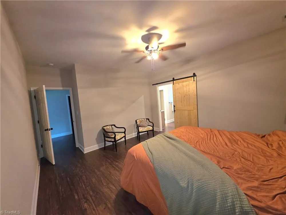 587 Seven Springs Parkway Ararat, VA 24328