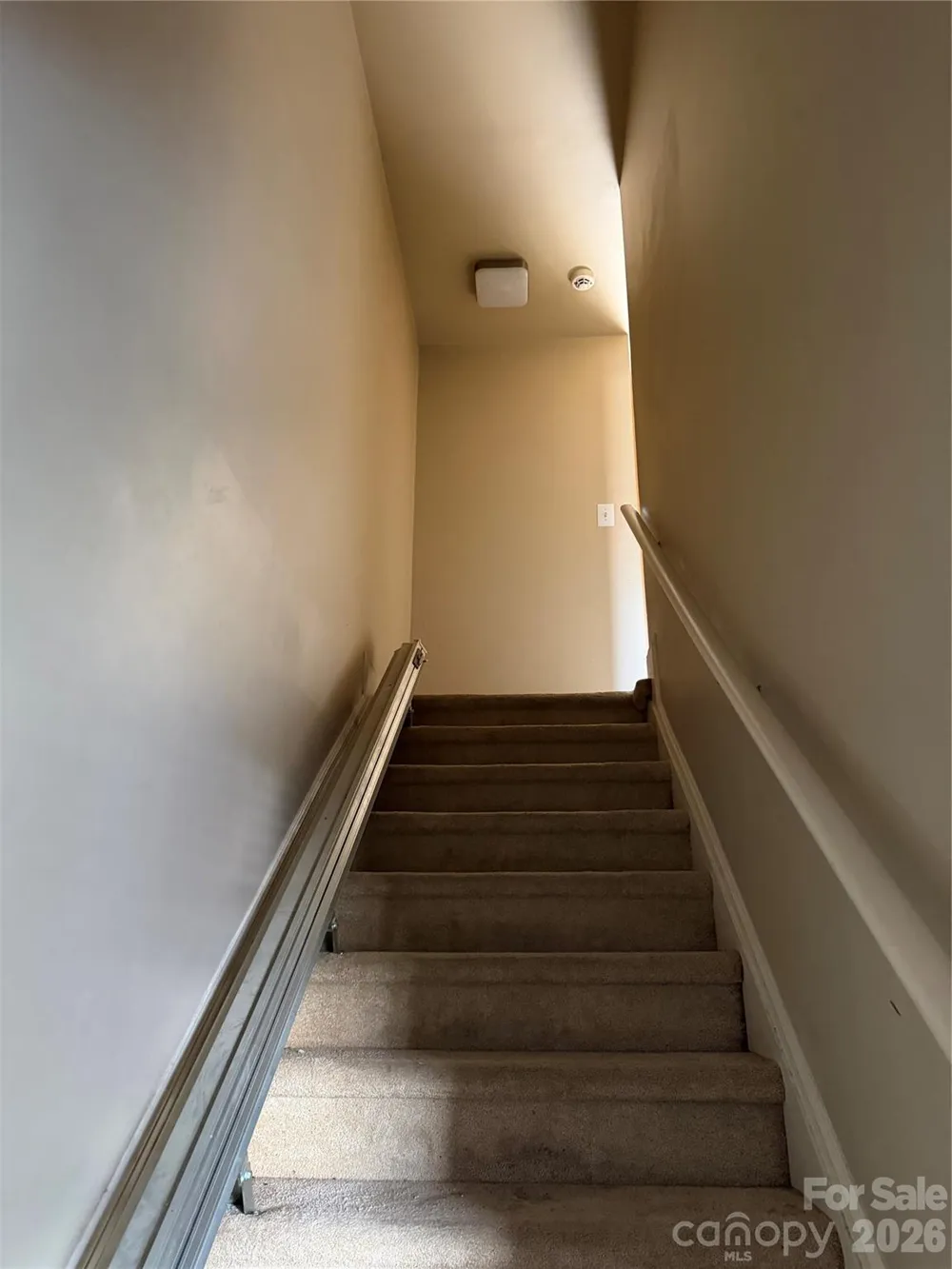 155 NW 17th Street NW #F1 Hickory, NC 28601