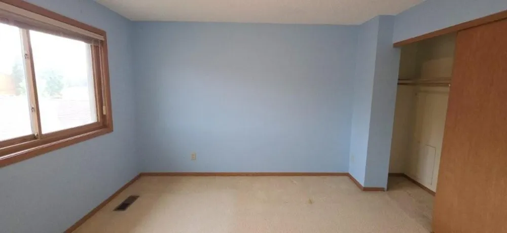 3231 Evergreen Drive Eagan, MN 55121
