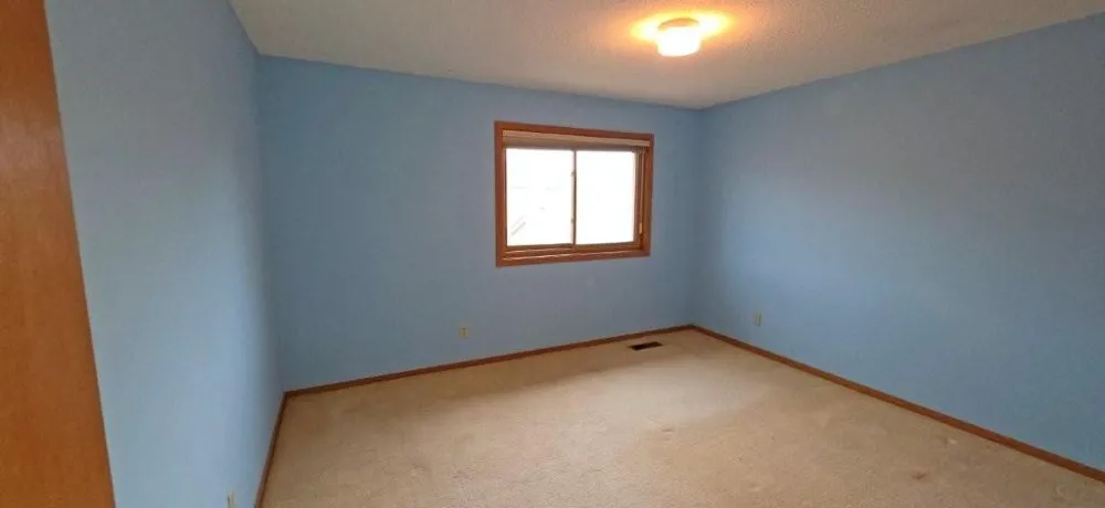 3231 Evergreen Drive Eagan, MN 55121