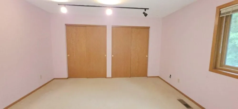 3231 Evergreen Drive Eagan, MN 55121