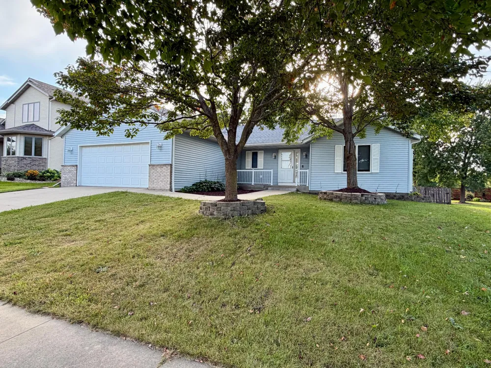 1007 Golfers Court SE Rochester, MN 55904