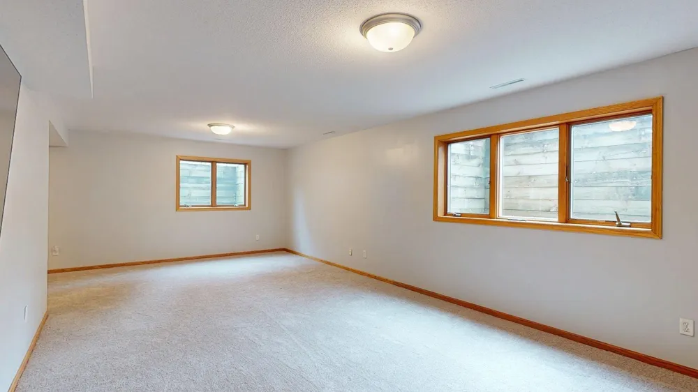 1007 Golfers Court SE Rochester, MN 55904