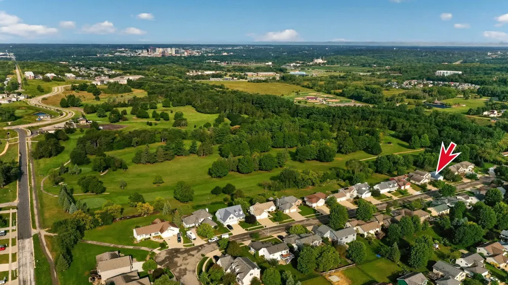 1007 Golfers Court SE Rochester, MN 55904