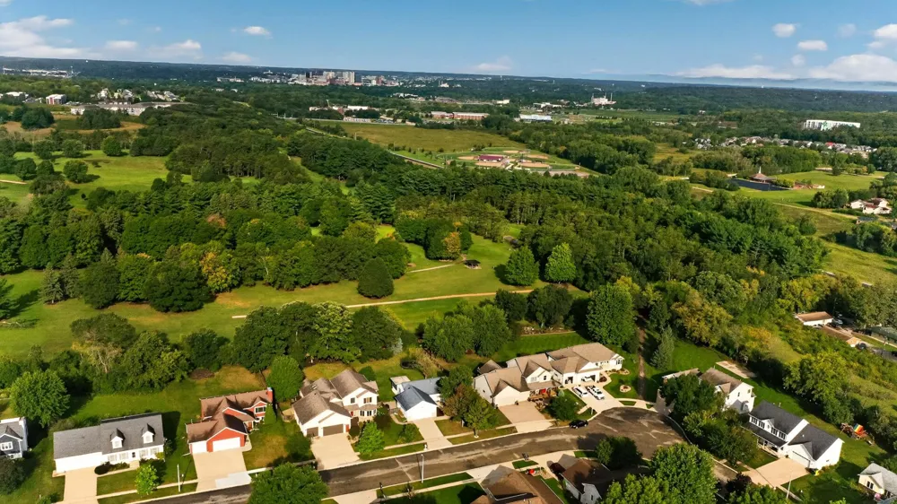 1007 Golfers Court SE Rochester, MN 55904