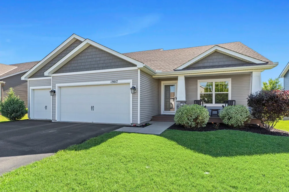 1907 Meridian Curve Carver, MN 55315