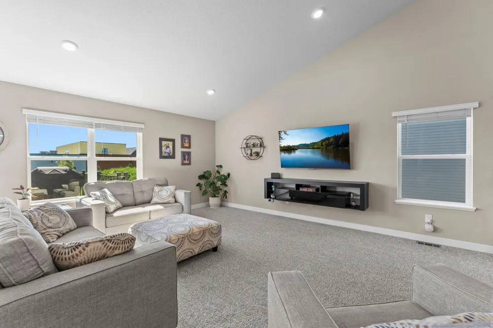 1907 Meridian Curve Carver, MN 55315