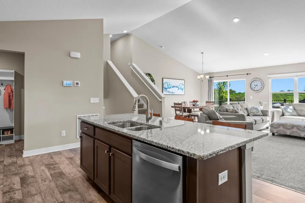 1907 Meridian Curve Carver, MN 55315