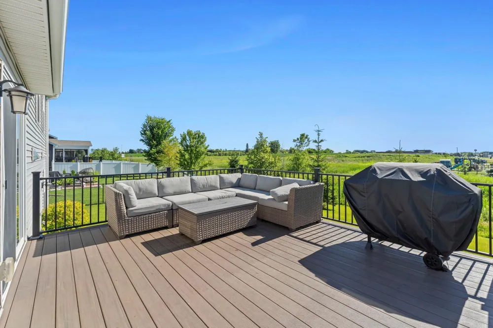 1907 Meridian Curve Carver, MN 55315
