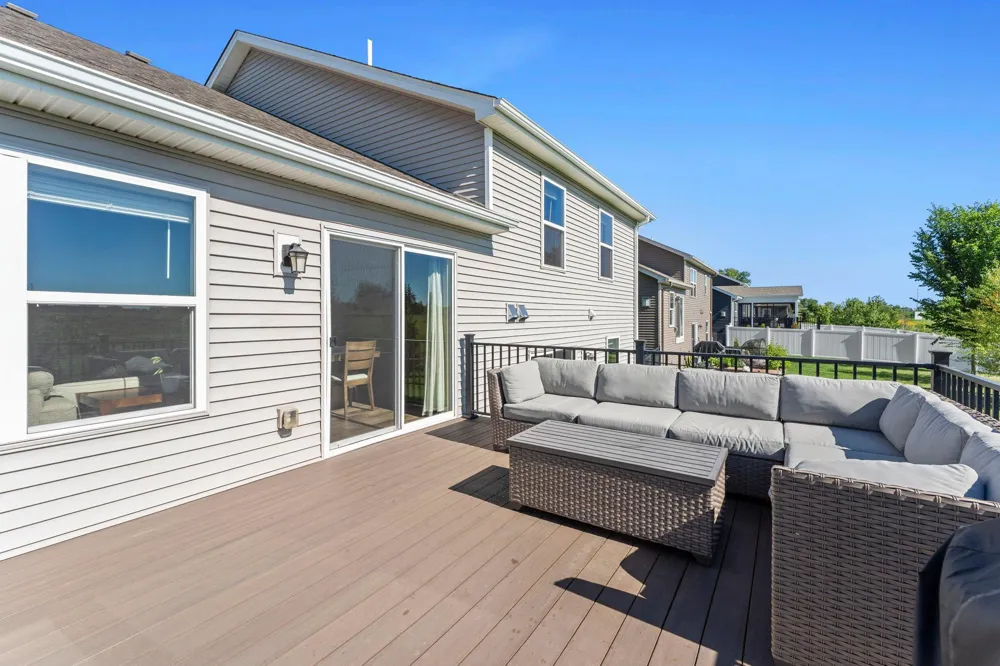1907 Meridian Curve Carver, MN 55315