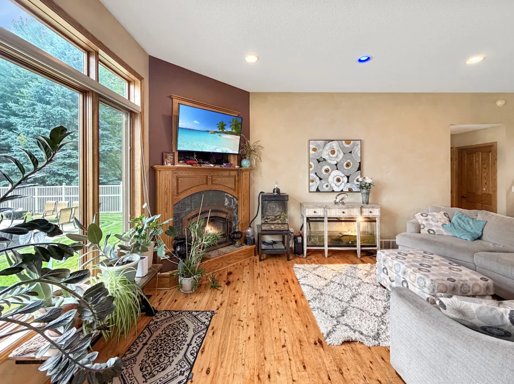 1910 Temminck Rd Saint Cloud, MN 56301