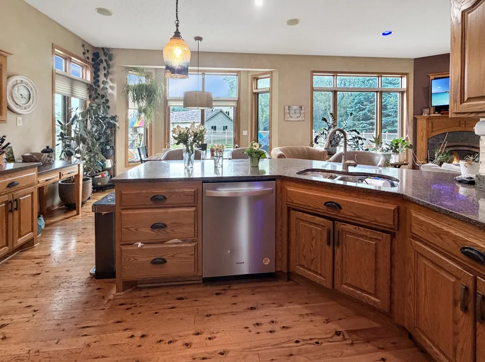 1910 Temminck Rd Saint Cloud, MN 56301