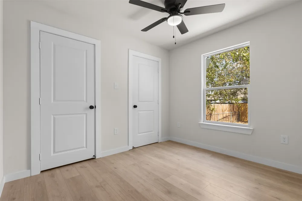 314 NW 15th Street Grand Prairie, TX 75050