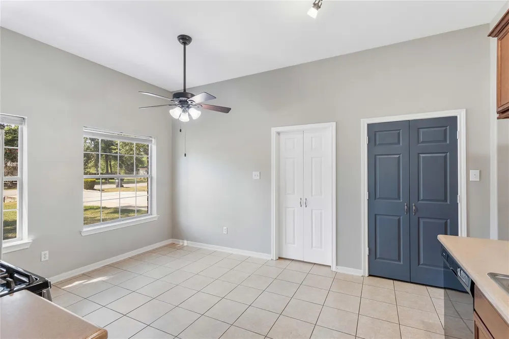11418 Walraven Drive Houston, TX 77336