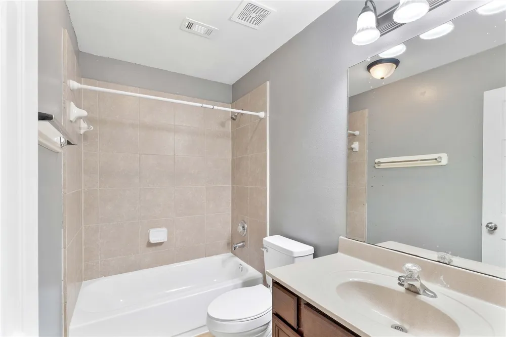 11418 Walraven Drive Houston, TX 77336