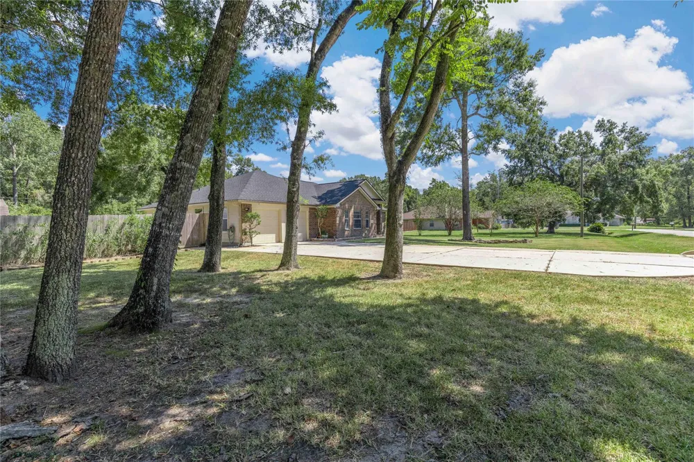 11418 Walraven Drive Houston, TX 77336