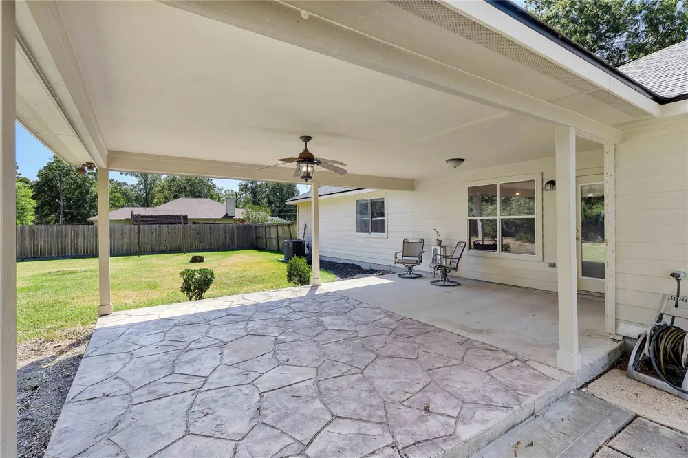 11418 Walraven Drive Houston, TX 77336