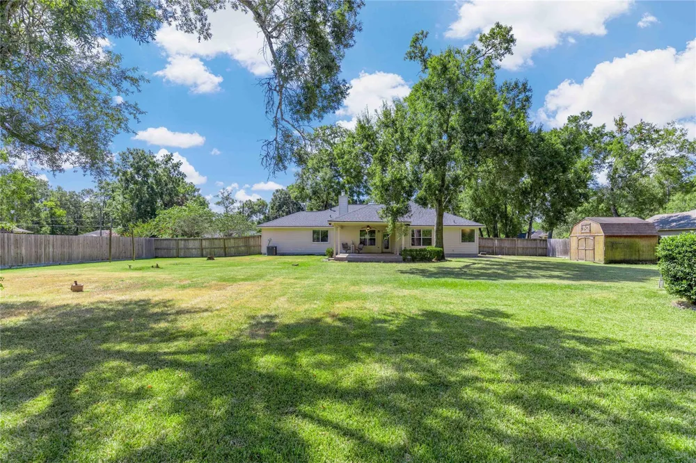 11418 Walraven Drive Houston, TX 77336