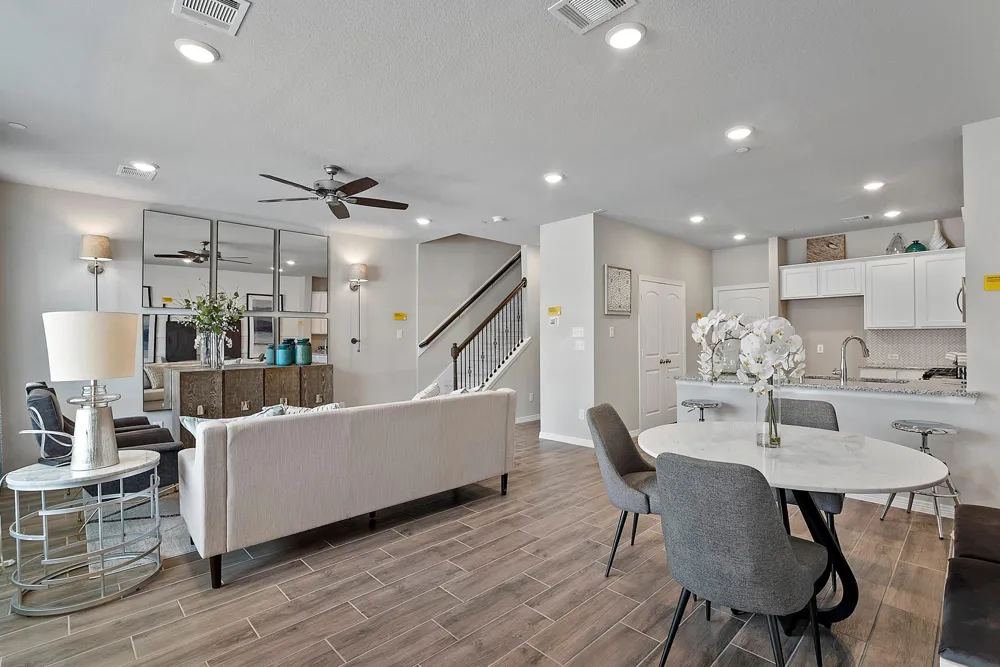 2327 Seven Oaks Boulevard #16 Tomball, TX 77375