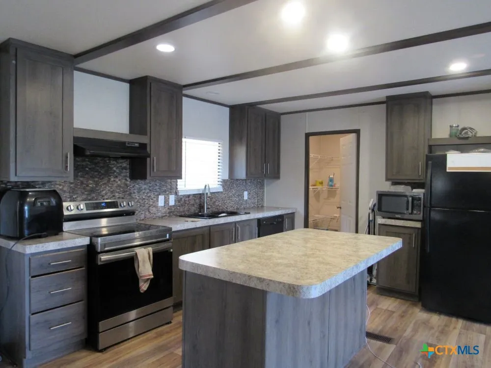 Address Not Shown Leander, TX 78641