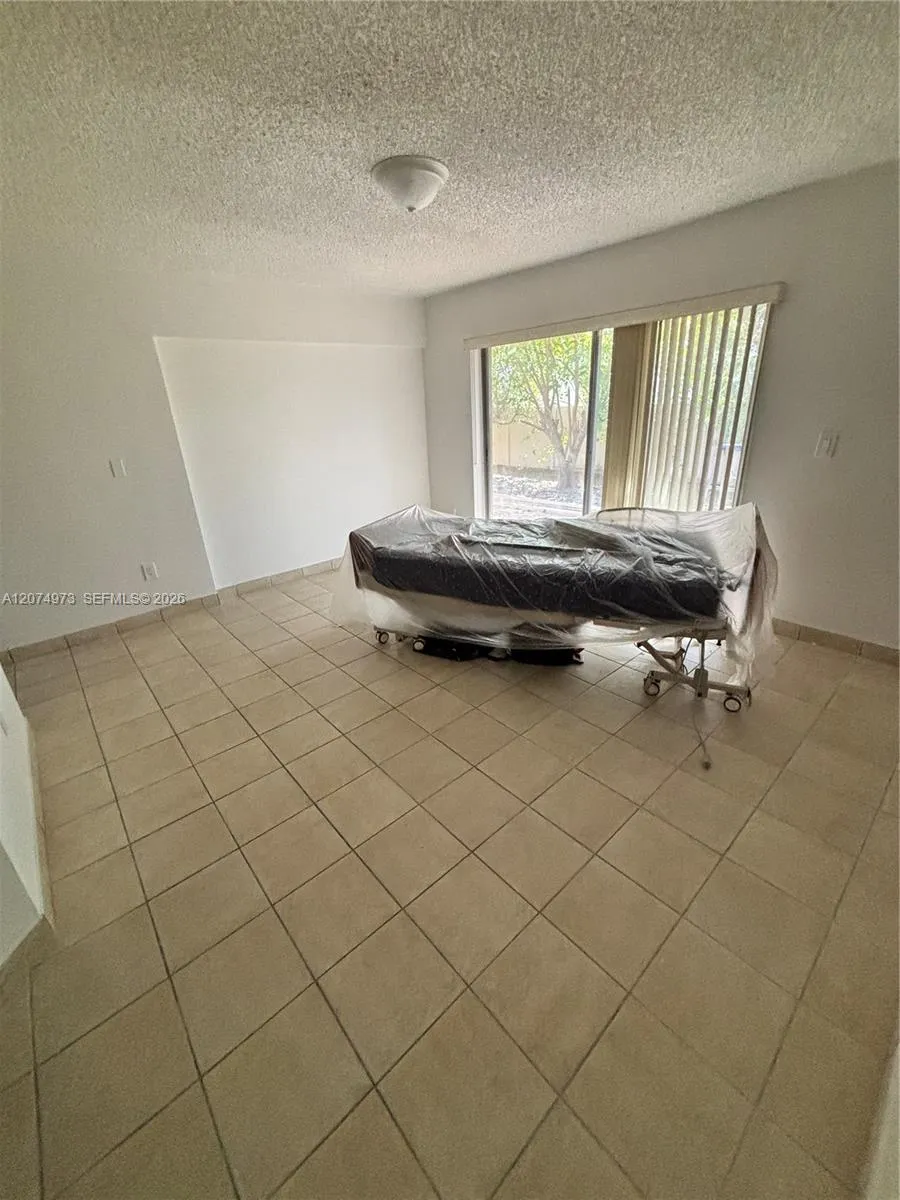1668 N Goldeneye Ln #0 Homestead, FL 33035
