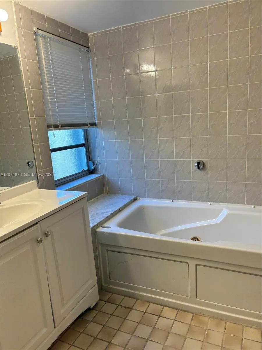 1668 N Goldeneye Ln #0 Homestead, FL 33035