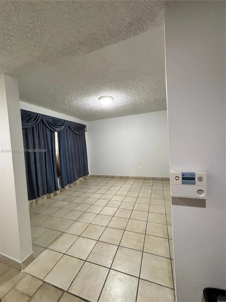 1668 N Goldeneye Ln #0 Homestead, FL 33035