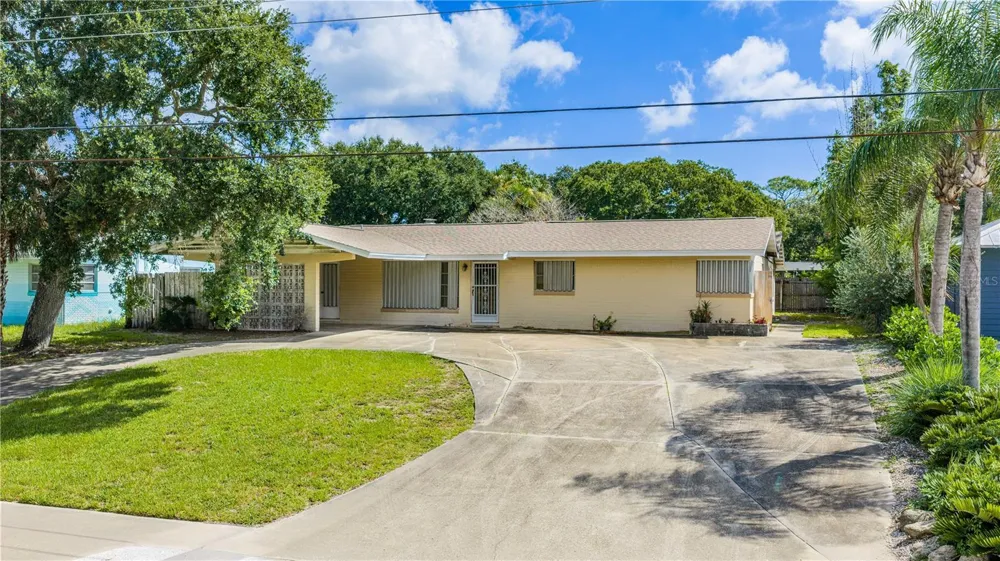 2005 SAXON DRIVE New Smyrna Beach, FL 32169