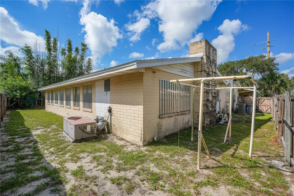 2005 SAXON DRIVE New Smyrna Beach, FL 32169