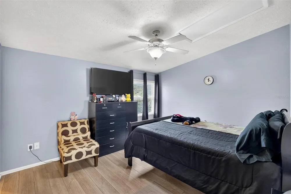 6424 ROCKPOINTE DRIVE Tampa, FL 33634