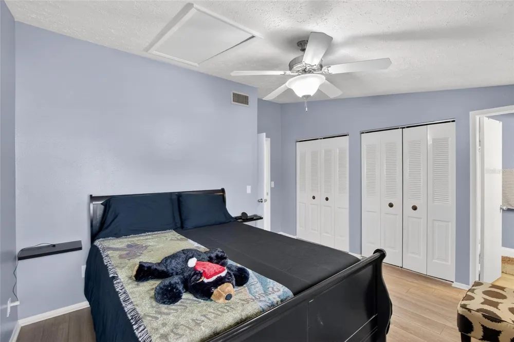 6424 ROCKPOINTE DRIVE Tampa, FL 33634