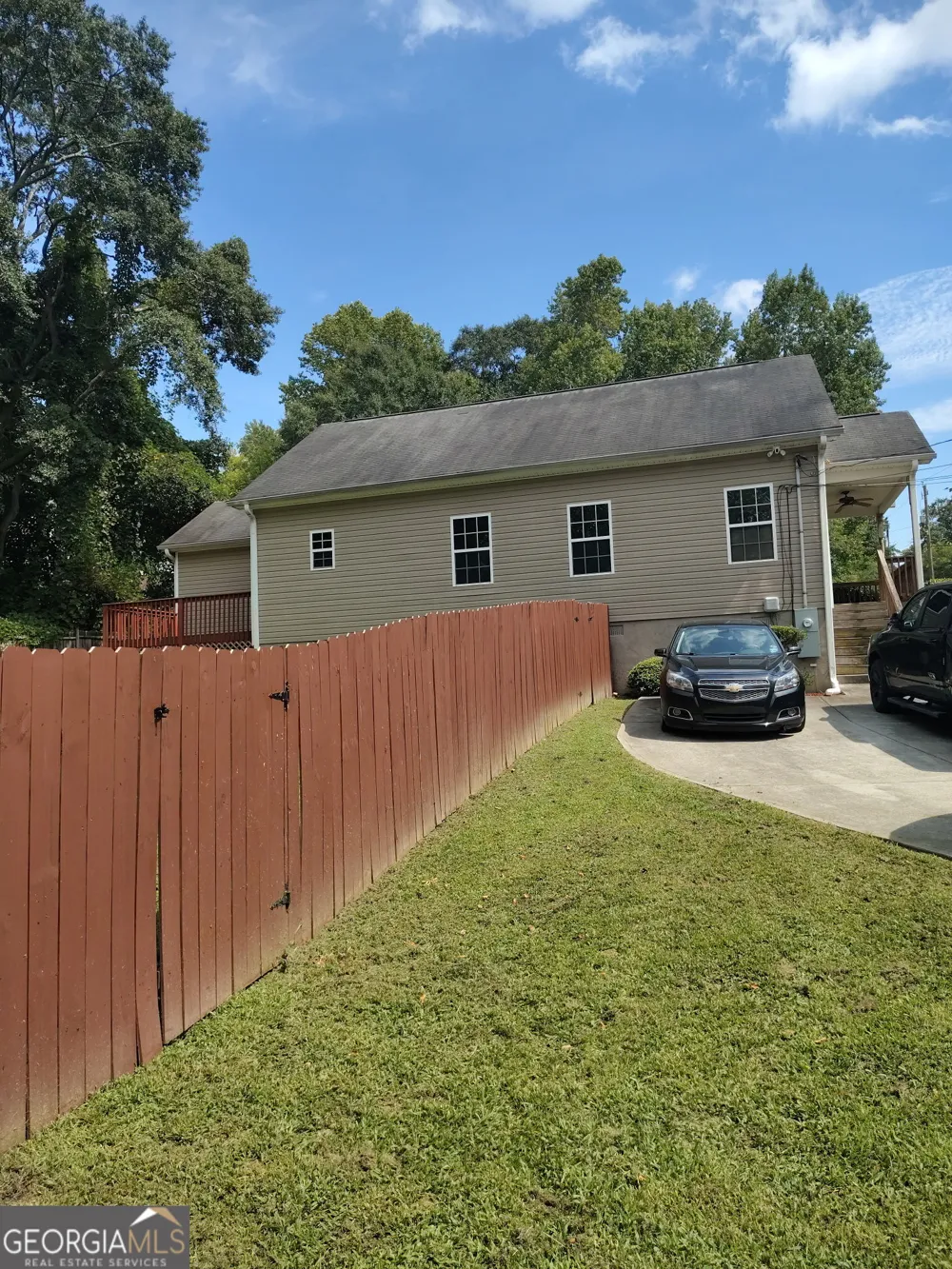 8146 Thompson ST Douglasville, GA 30134