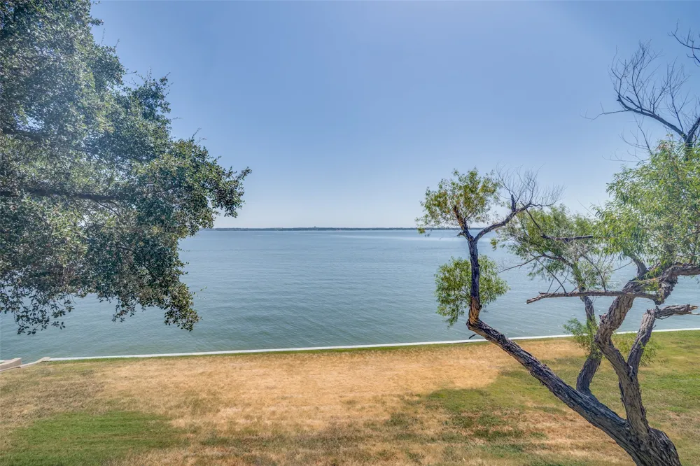 4606 Chaha Road #202 Garland, TX 75043