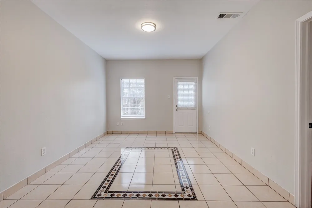 1213 College Street Grand Prairie, TX 75050