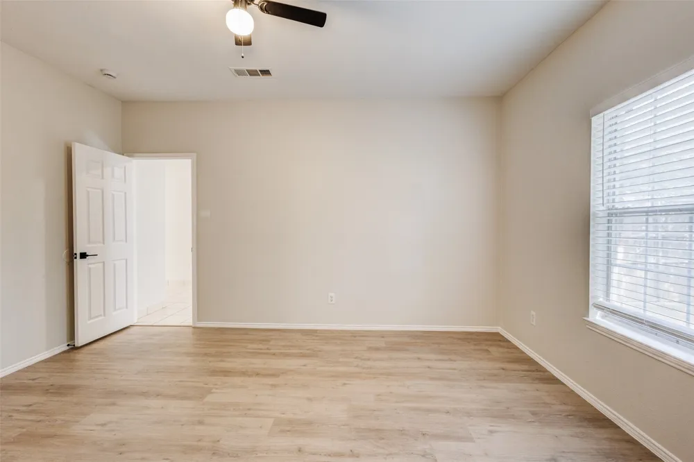 1213 College Street Grand Prairie, TX 75050