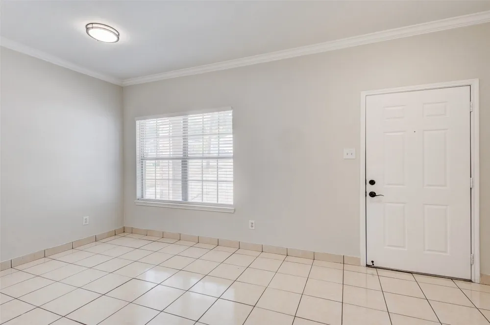 1213 College Street Grand Prairie, TX 75050