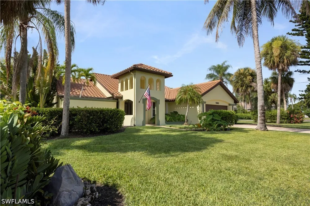 Mar Largo Circle Fort Myers, FL 33919