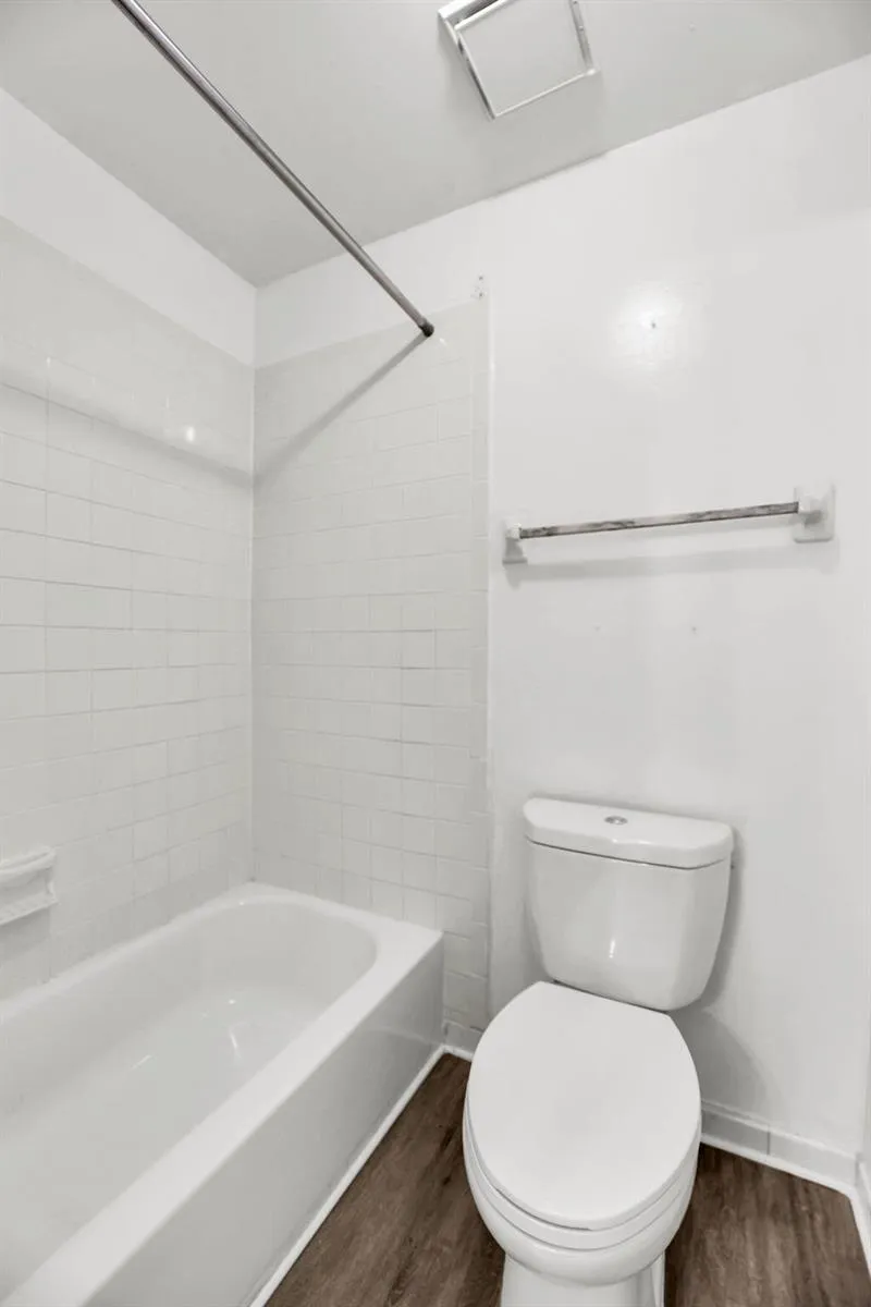 4223 S SEMORAN BOULEVARD #12 Orlando, FL 32822