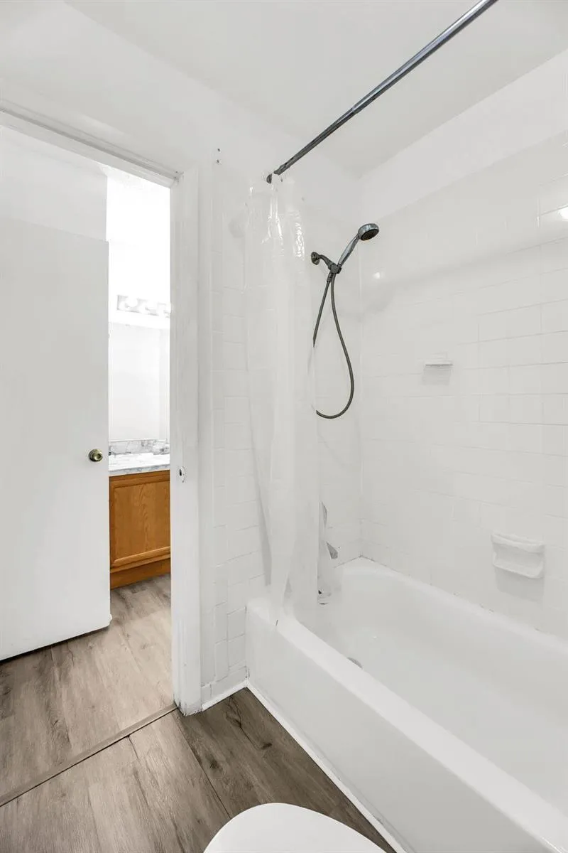 4223 S SEMORAN BOULEVARD #12 Orlando, FL 32822