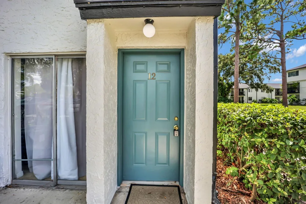 4223 S SEMORAN BOULEVARD #12 Orlando, FL 32822