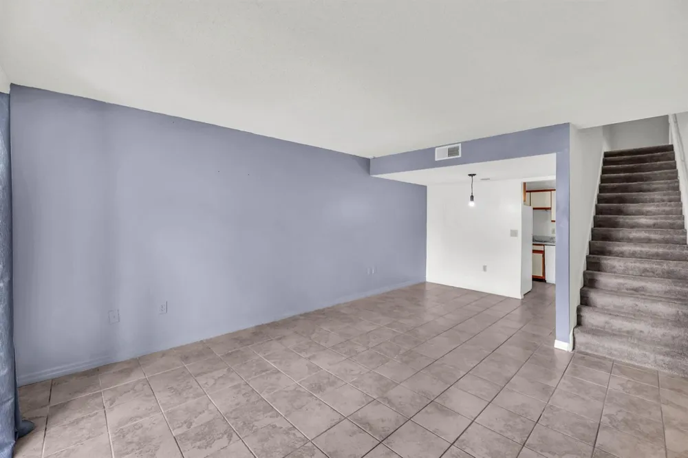 4223 S SEMORAN BOULEVARD #12 Orlando, FL 32822