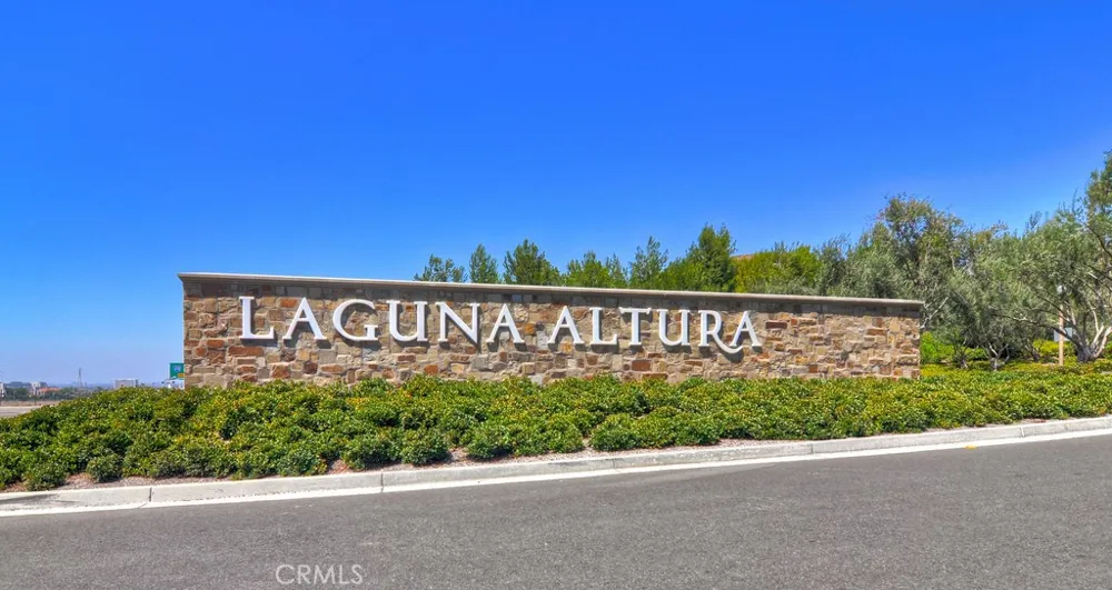 29 Lupari Irvine, CA 92618