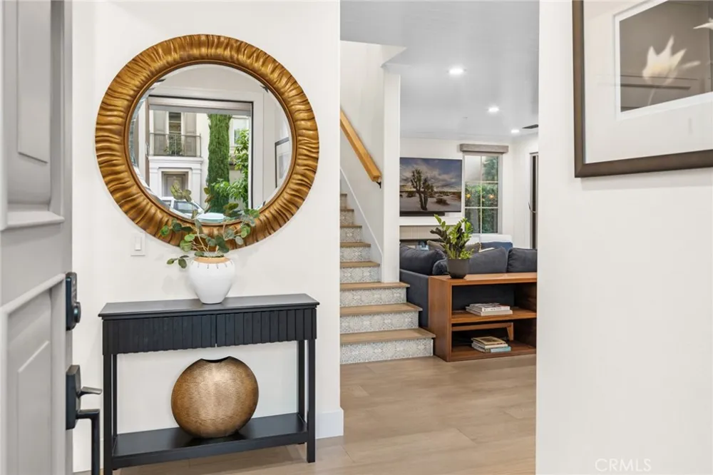 29 Lupari Irvine, CA 92618
