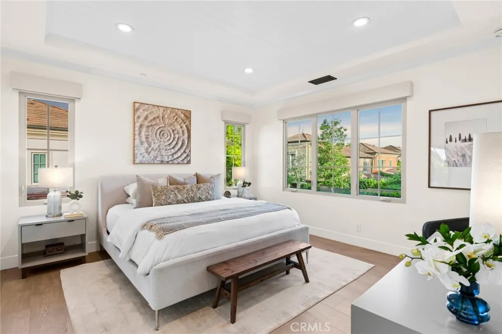 29 Lupari Irvine, CA 92618